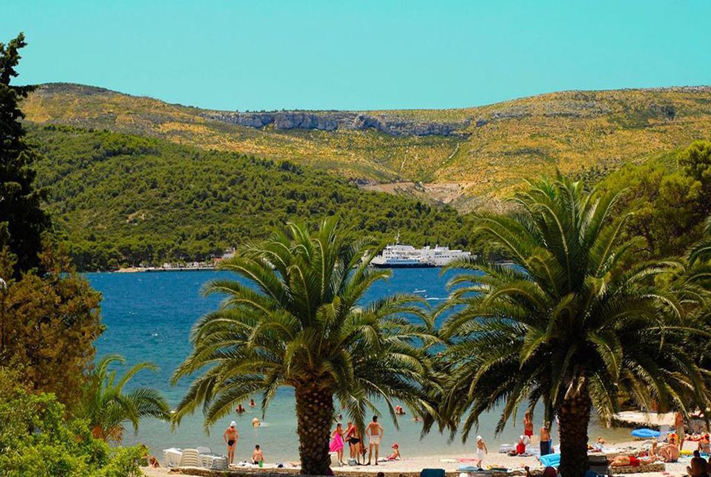 Apartments Srhoj Stari Grad  Εξωτερικό φωτογραφία